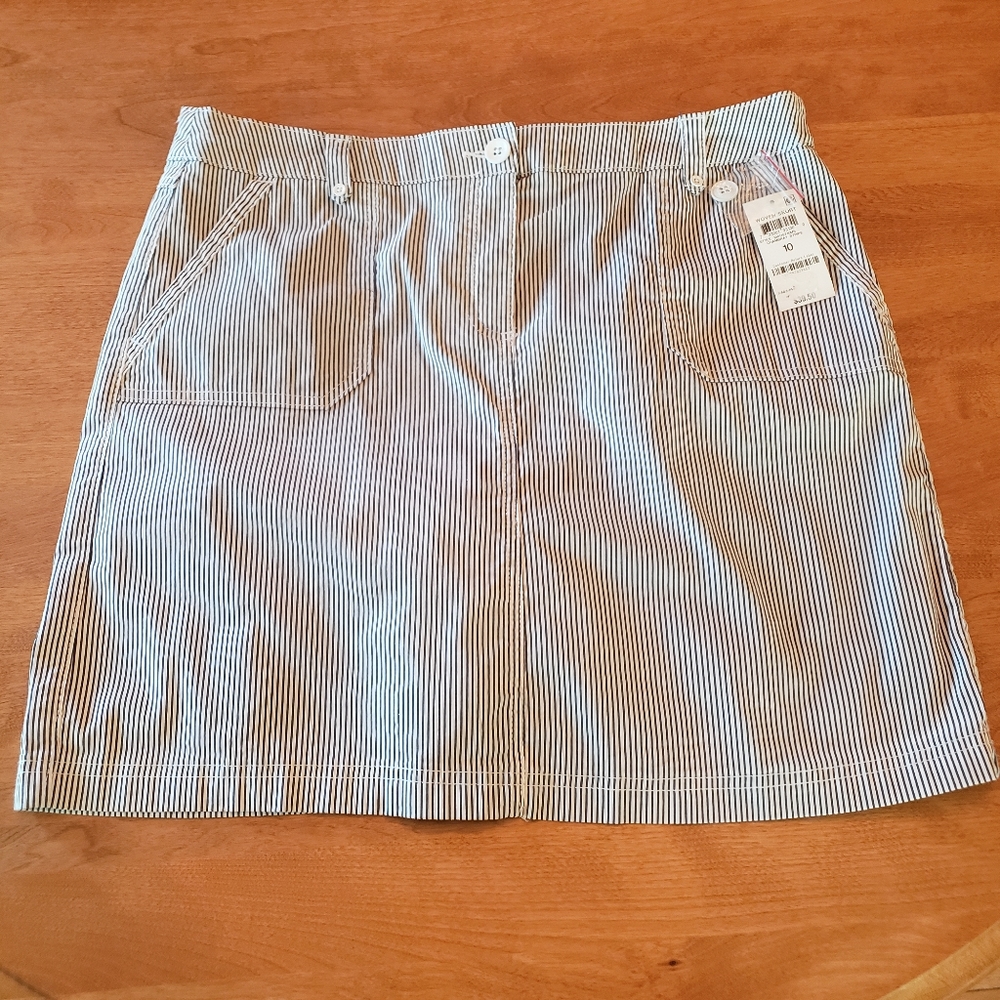 Karen Scott Chambray Stripe Skort